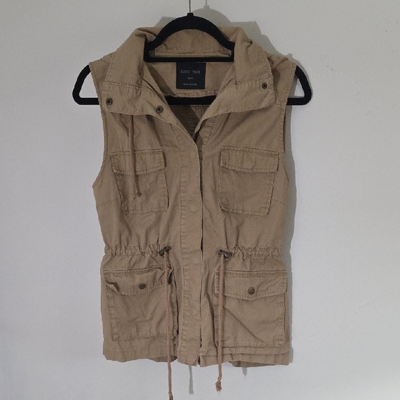 Love Tree Tan Utility Vest With Collar And Hood - Picture 2 of 7